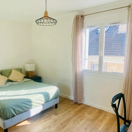 Proche Paris Et Disneyland, Avec Terrasse Apartment *