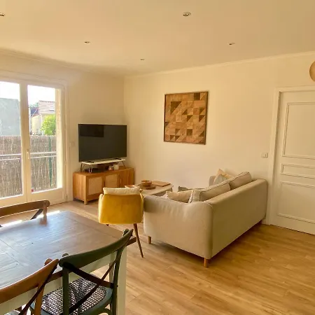 Proche Paris Et Disneyland, Avec Terrasse Apartment Neuilly-Plaisance